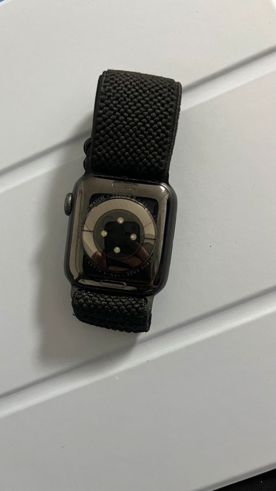 Apple Watch Series 6 in Blaustein