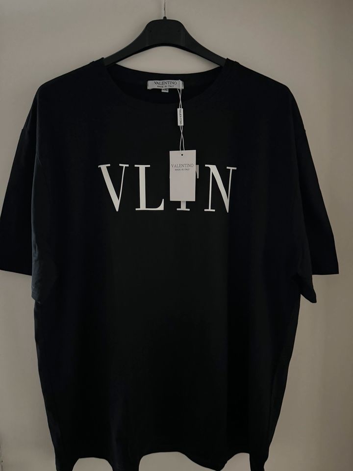 Valentino Shirt XXL in Bruchsal