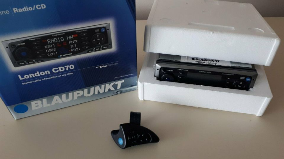 verschiedene Autoradios Blaupunkt, Sony: Radio / Kassette / CD in Villmar