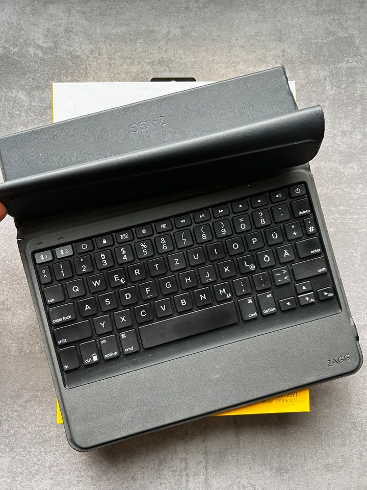 ZAGG Tastatur für iPad in Georgensgmünd