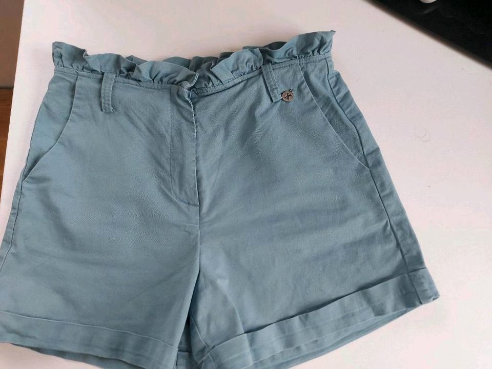 Koralline Italy Shorts Hose Bermuda S 36 (Italy42) mint highwaist in Adendorf