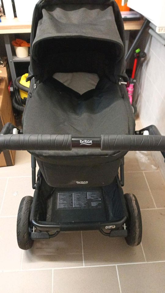 Kinderwagen Set Römer Britax in Neunburg