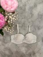Gestreiftes Bikinioberteil von H&M - Gr. 80C Frankfurt am Main - Westend Vorschau