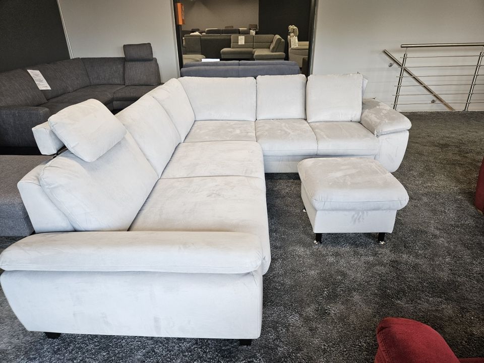 NEU Wohnlandschaft Couch 4x Sitztiefenverstellung Hocker Staufach in Bocholt