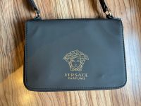 Handtasche schwarz Gold Versace Parfums neu! Nordrhein-Westfalen - Gütersloh Vorschau