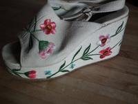 Sommer-Schuhe – kann man tragen - oder zur Deko! Baden-Württemberg - Bissingen an der Teck Vorschau
