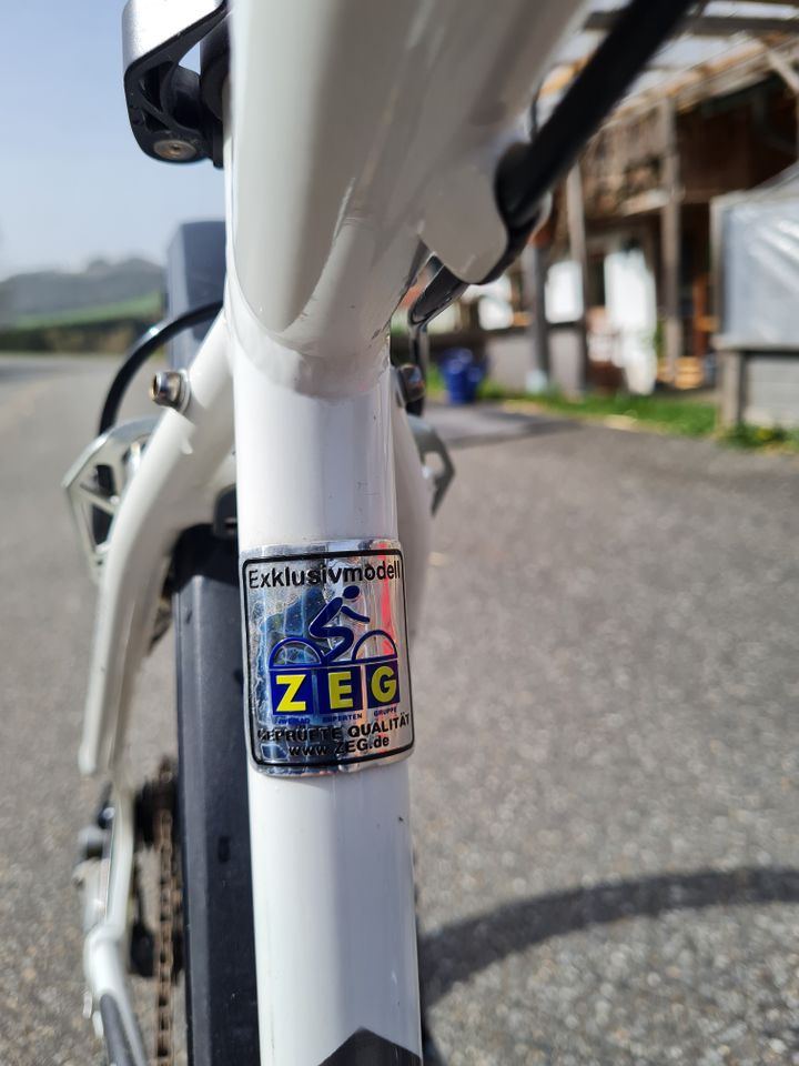 Raiders Bike Fahrrad Shimano Gangschaltung Longus Trekking Rad in Haibach