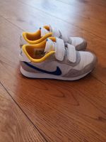 Nike, Turnschuhe, weiß, Gr.30 Nordrhein-Westfalen - Neunkirchen-Seelscheid Vorschau