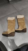 Schuhe Tamaris Stiefel beige hellbraun 37 Leder Hessen - Großkrotzenburg Vorschau