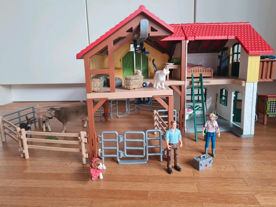 Schleich Bauernhaus mit Stall in Stuttgart