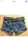 C&A Clockhouse Short Destroyed Jeans Hotpant Blogger Größe M Nordrhein-Westfalen - Hagen Vorschau