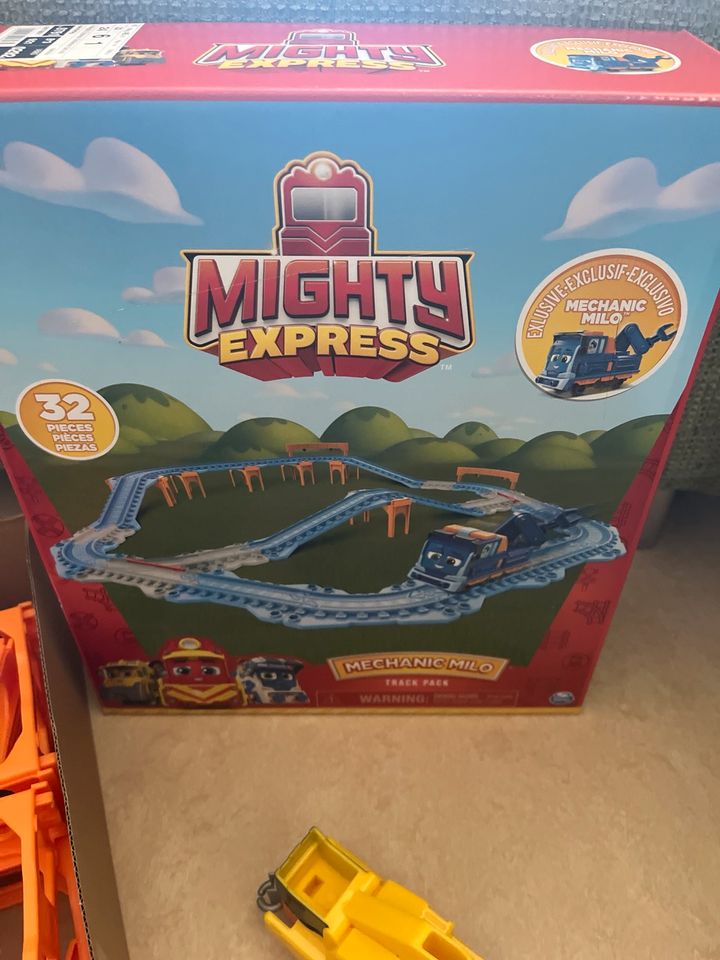 Mighty Express Zug Mechanic Milo Track pack in Nürnberg (Mittelfr)