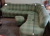 Ecksofa, Couch 2,75 x 2,80m + Hocker zu verkaufen Baden-Württemberg - Magstadt Vorschau