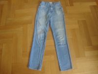 CLOSED * Jeans mit Used-Effect in Hellblau * Gr. 25 Wandsbek - Hamburg Bramfeld Vorschau