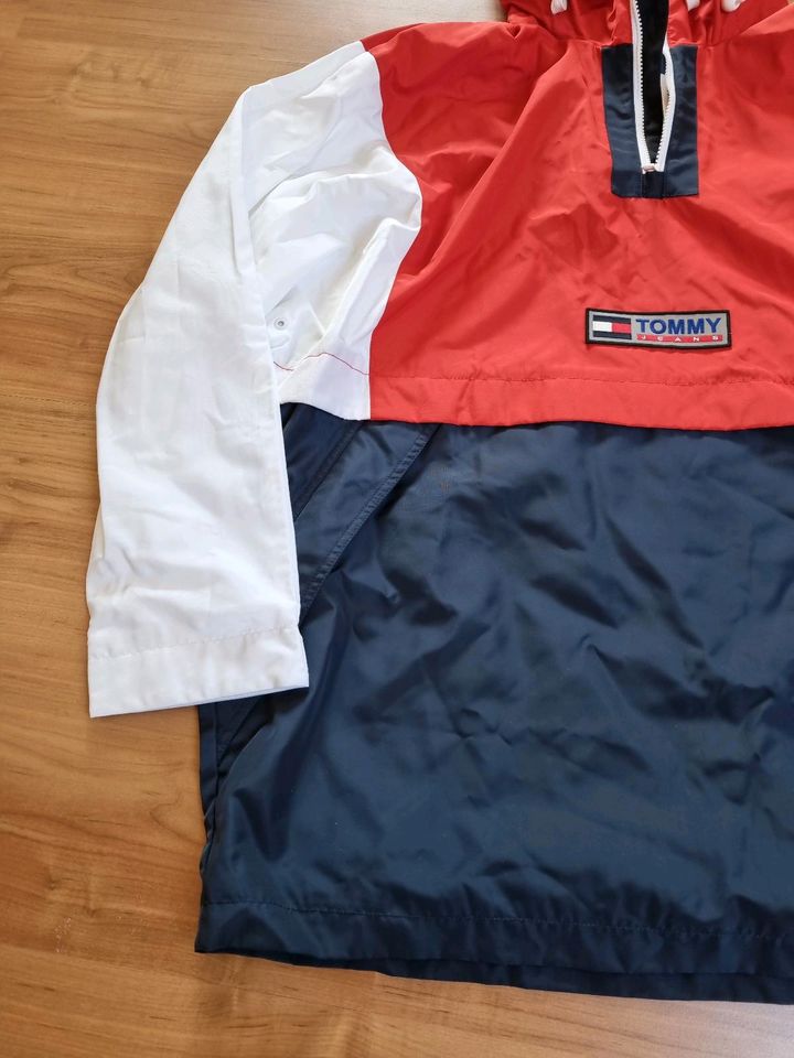 Tommy Jeans Colorblock Herren Jacke Blau Rot Weiß, Popover Jacket in  Sachsen - Markranstädt | eBay Kleinanzeigen ist jetzt Kleinanzeigen