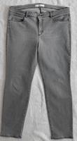 Brax Shakira Stretch Jeans Gr. 44 grau w.NEU Nordrhein-Westfalen - Bergheim Vorschau