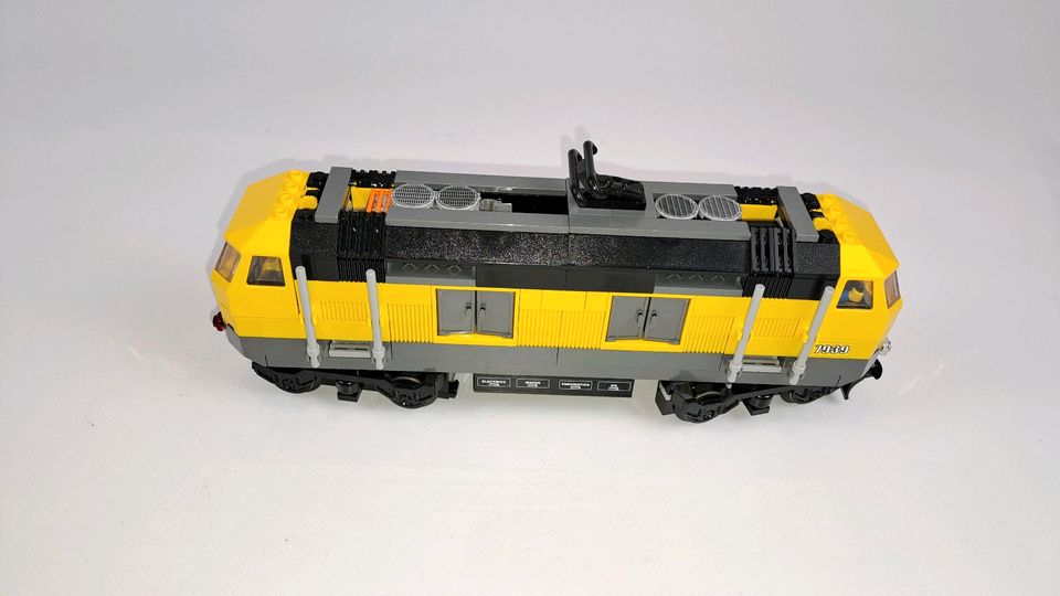 Lego City 7939 Güterzug Lok Power Functions mit Motor 55€* in Verl