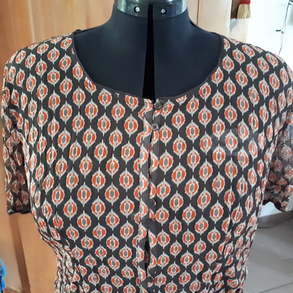 Bluse von Trialgle by S,Oliver in braun, Gr. 46 in Erlangen