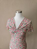 Vila Geraffte Mesh Bluse V-Ausschnitt Blümchen elastisch rosa Nordrhein-Westfalen - Uedem Vorschau