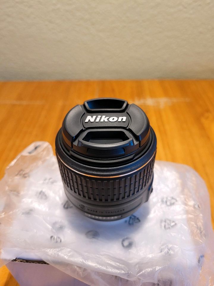 Nikon NIKKOR Kamera Objektiv AF-S DX 18-55mm NEU/UNGENUTZT in Nürnberg (Mittelfr)