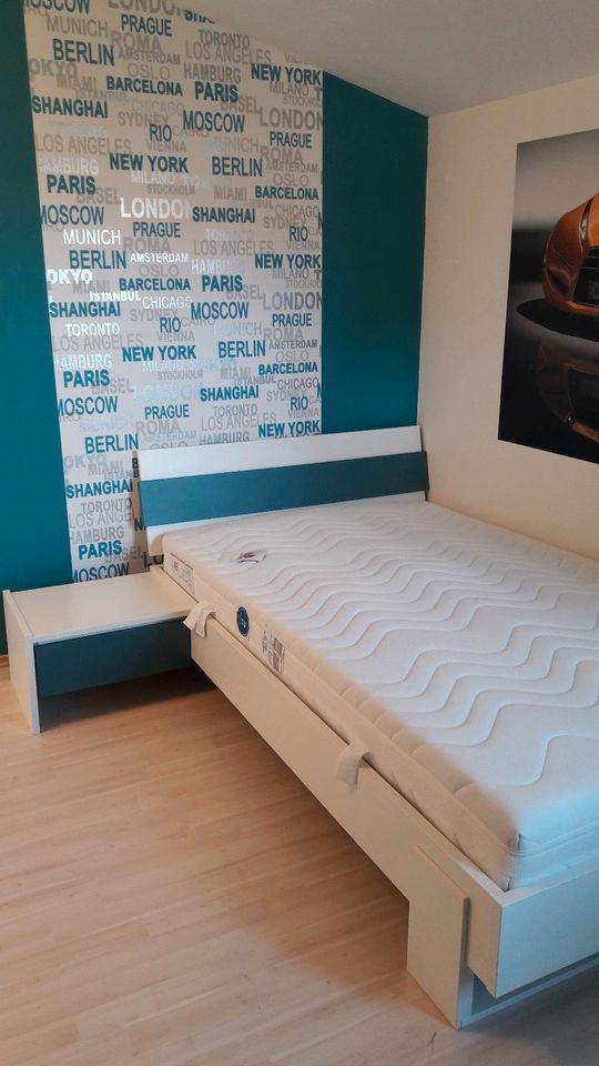 Jugendzimmer komplett Modell Hilight mit Bett,Schrank,Tisch in Apensen