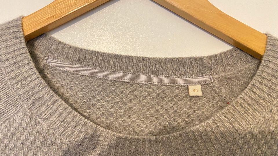 Christian Berg Pullover mit Angora in Eltville