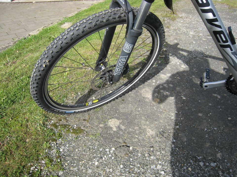 Fahrrad Caver Pur 400 MTB, 26", Rahmen 48 cm in Borchen