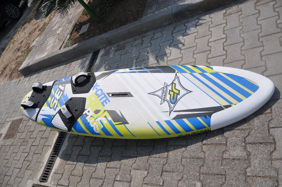 Surfboard Surfbrett JP Australia X-Cite Ride Plus 135 l in Holzkirchen