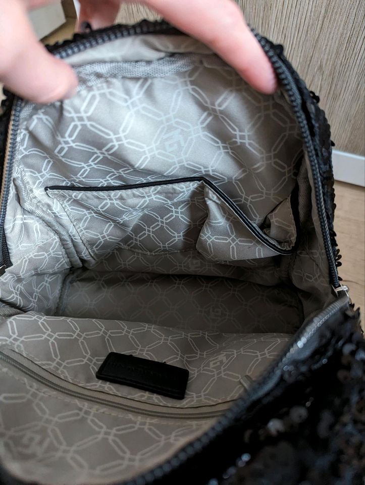 Marina galanti Designer Pailletten Rucksack schwarz in Hamburg