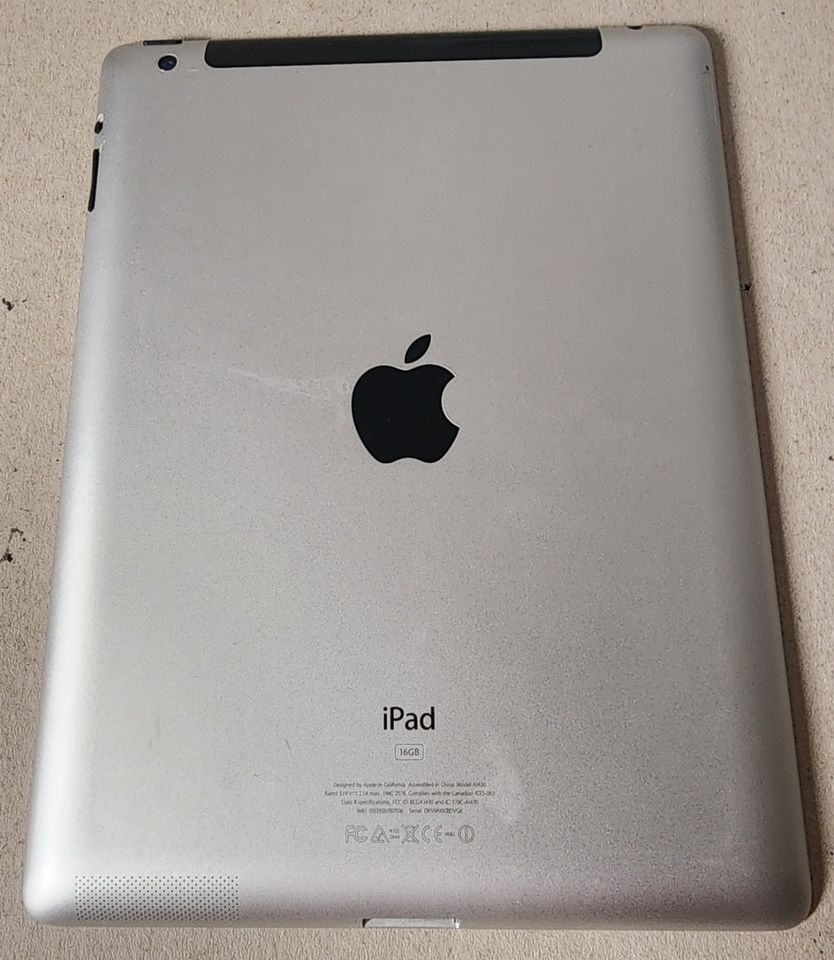 iPad 3.Generation 16 GB Model A1430 Tablet in Ostfildern