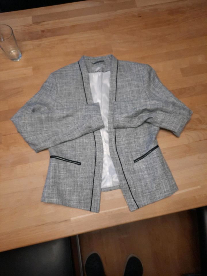 Blazer ungetragen Silber Glitzer H&M Gr 40 42 in Böblingen