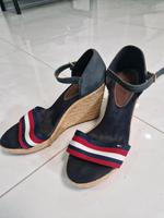 Tommy Hilfiger Sandalen Hessen - Hofheim am Taunus Vorschau