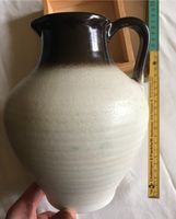 Schöne alte Kanne/ Vase mit Henkel, 25 cm hoch Hessen - Wolfhagen  Vorschau
