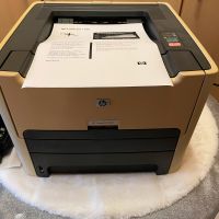 HP LaserJet 1320 1 x Laserdrucker inkl. s/w Patronen Hessen - Körle Vorschau