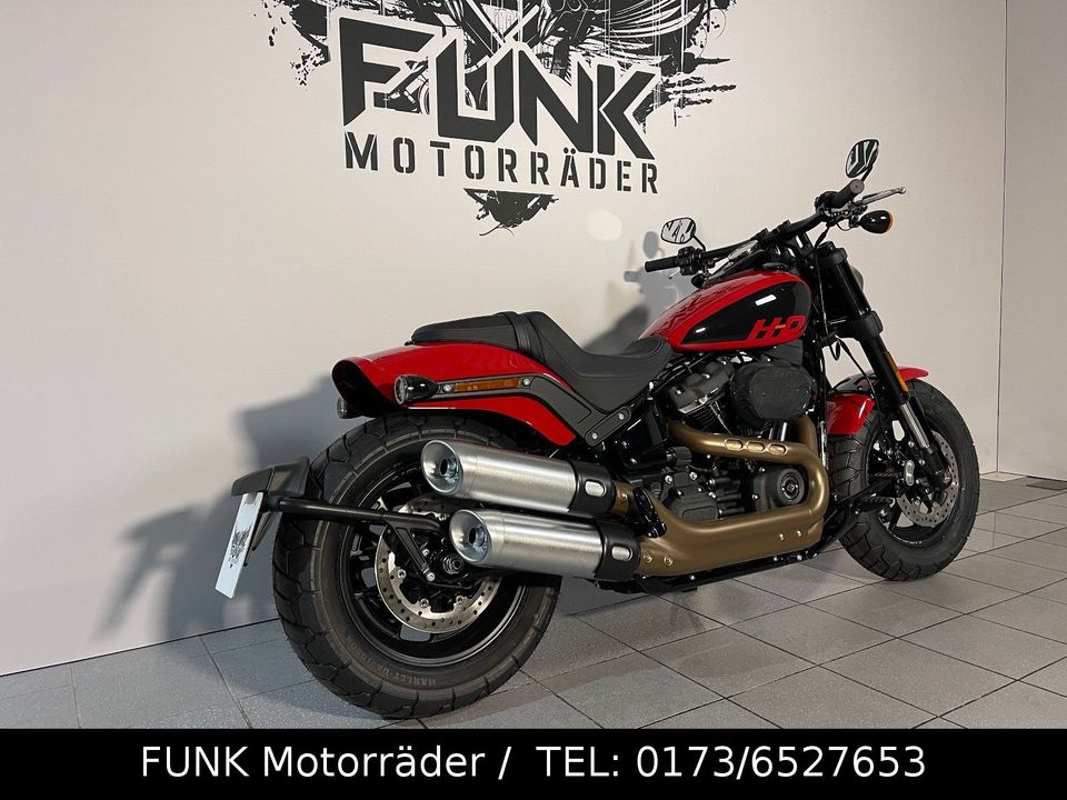 Harley-Davidson FXFBS FAT BOB 114 NEUFZG AKTION ! nur 1x in Notzingen