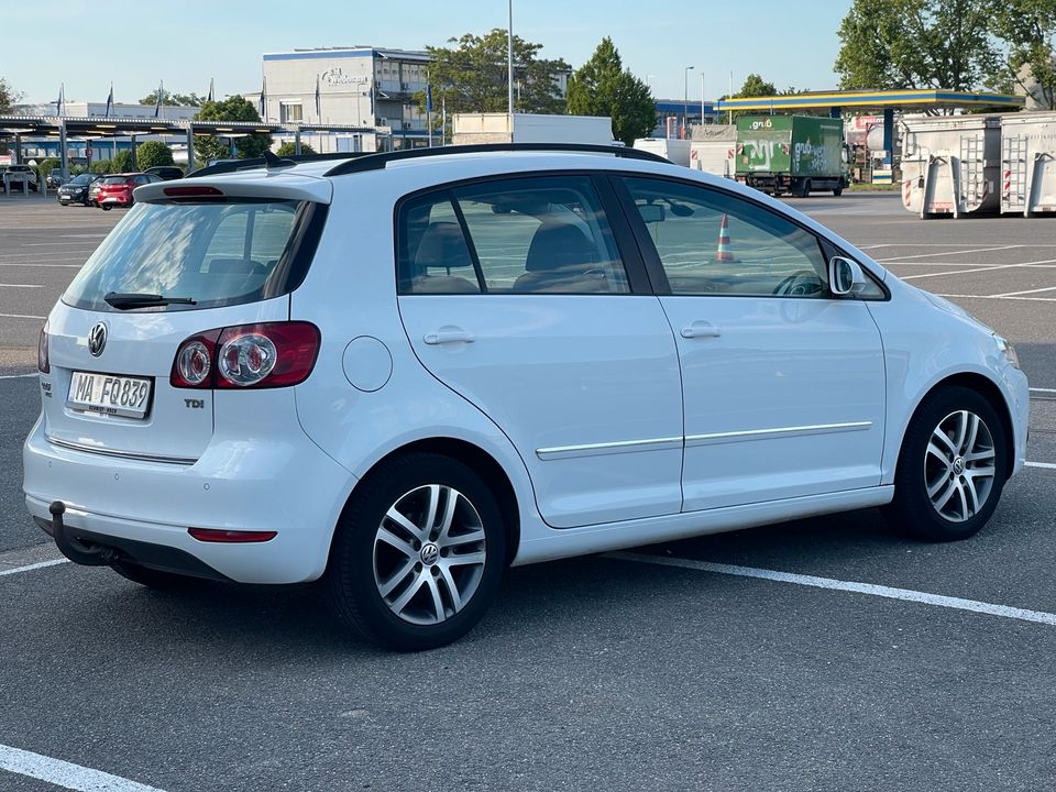 Volkswagen Golf VI Plus DSG - NEU TÜV in Mannheim