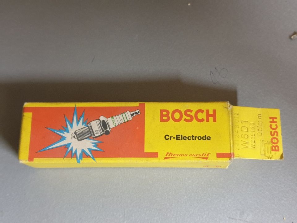 Bosch 0241243012 Super Zündkerzen W6D1 0,7mm 2 Stück in Hannover