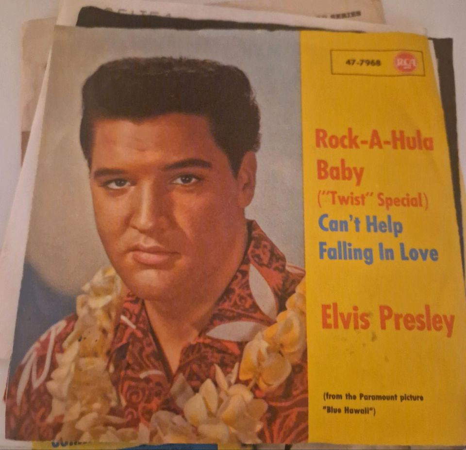 ***ELVIS PRESLEY*** verschiedene Singles in Bayreuth