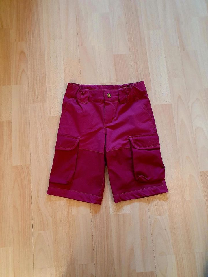 Finkid ORAVA * 120/130 * Funktionsshorts * neuwertig * kurze Hose in Magdeburg