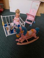 BARBIE  Kind mit Laufstall  Schaukelpferd,Buggy, Spielzeug Baden-Württemberg - Kehl Vorschau