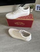 Vans Old Skool True White / Weiß Sneaker inkl. OVP Nordrhein-Westfalen - Horn-Bad Meinberg Vorschau