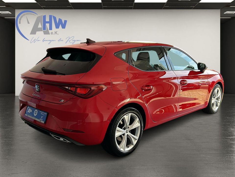 Seat Leon 2.0 TDI FRSHZ - NAVI - ACC - LED - KAMERA in Wuppertal