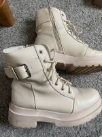 Beige Boots Größe 40 Wuppertal - Ronsdorf Vorschau