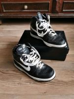 NIKEiD high tops Berlin - Schöneberg Vorschau