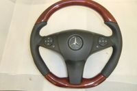 Holzlenkrad Mercedes W204 GLK X204  W212 Cabrio / W207 Coupe Nordrhein-Westfalen - Gelsenkirchen Vorschau