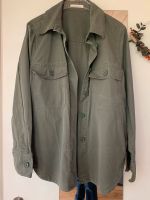 Hugo Boss Hemdjacke Damen Gr. 40 khaki NEU München - Untergiesing-Harlaching Vorschau