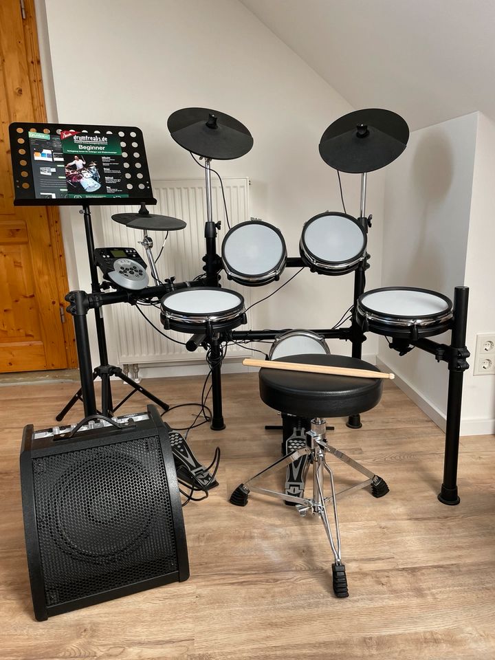 Drum DD-530 Mesh E-Drum Kit LIVE SET mit Hocker, Drum Monitor in Penzing
