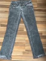 Gang Hose Nena Used Look neuwertig Gr. 28 Hessen - Gießen Vorschau
