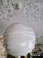 Pendelleuchte Lampe White Ball Weiß Kunststoff Kugel Lamellen Sachsen-Anhalt - Holzweißig Vorschau