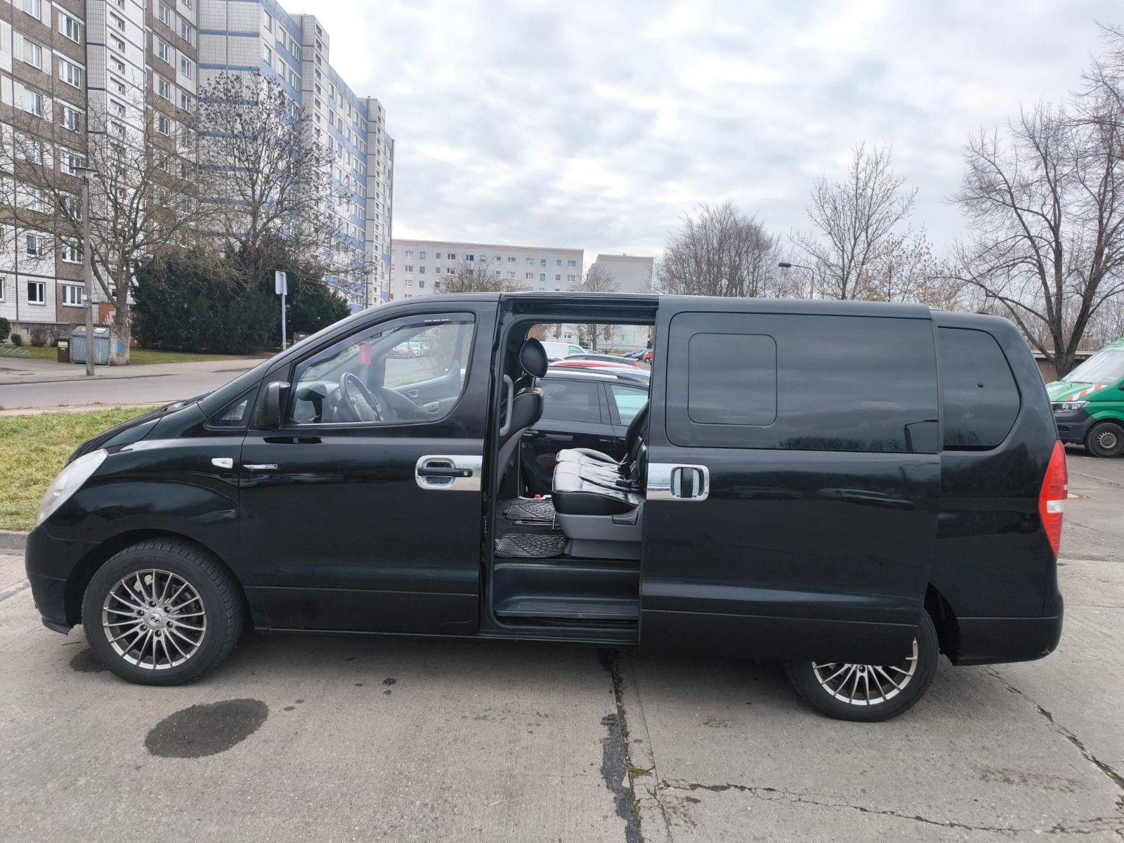 Abbildung des Autos Hyundai Hyundai H-1.  8 …